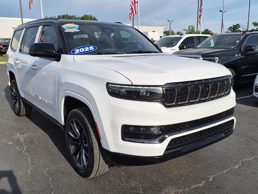 Bright White Clearcoat 2025 Jeep Grand Wagoneer Series II