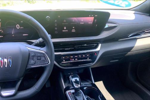 Moonstone Gray Metallic 2025 Buick Envista Avenir