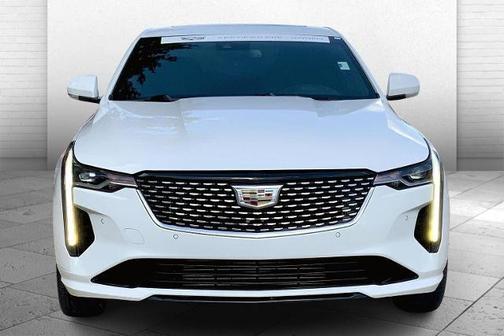 2022 Cadillac CT4 Premium Luxury