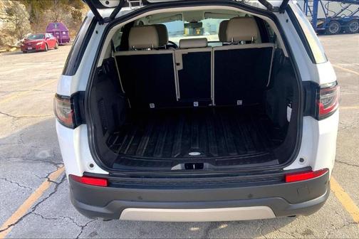 2020 Land Rover Discovery Sport SE