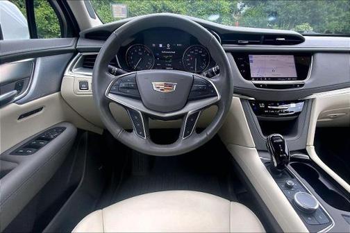 Crystal White Tri-Coat 2024 Cadillac XT5 Premium Luxury