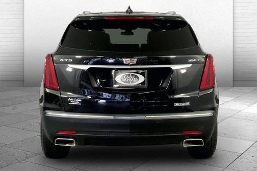 Stellar Black Metallic 2023 Cadillac XT5 Luxury