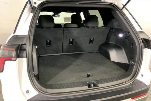 Summit White 2025 Chevrolet Equinox LT