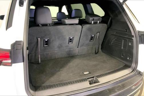 Summit White 2025 Buick Enclave Preferred