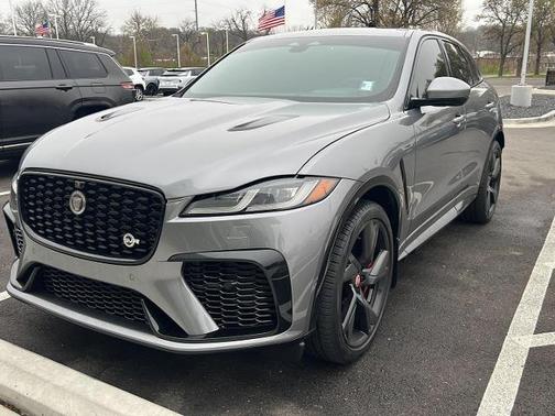 2023 Jaguar F-PACE SVR