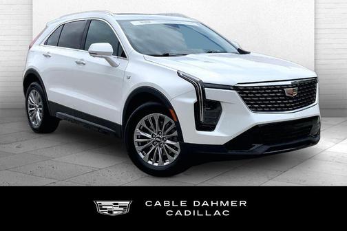 Crystal White Tri-Coat 2025 Cadillac XT4 Premium Luxury