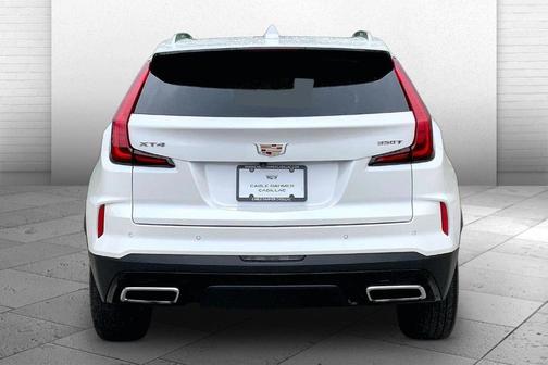 Crystal White Tri-Coat 2025 Cadillac XT4 Premium Luxury
