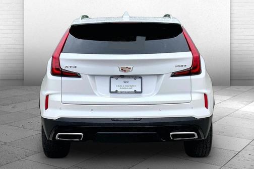 Crystal White Tri-Coat 2025 Cadillac XT4 Premium Luxury
