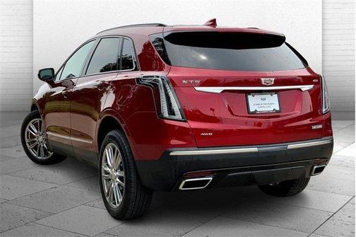 2025 Cadillac XT5 Sport