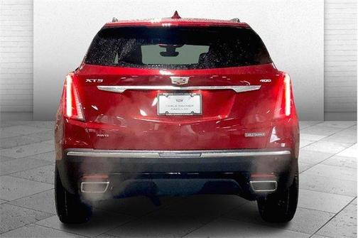 2025 Cadillac XT5 Sport