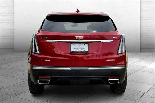2025 Cadillac XT5 Sport