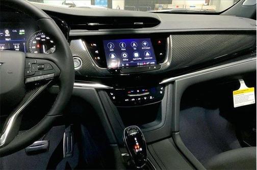 2025 Cadillac XT6 Sport AWD