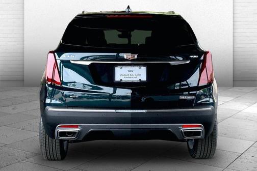 Emerald 2026 Cadillac XT5 Premium Luxury