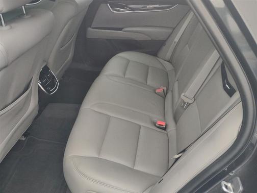 2013 Cadillac XTS Luxury