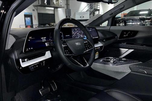 2025 Cadillac OPTIQ Luxury
