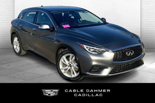 2018 INFINITI QX30 Luxury