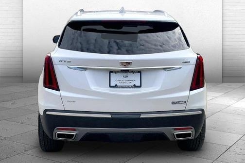 Crystal White Tri-Coat 2026 Cadillac XT5 Premium Luxury