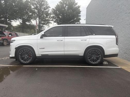Crystal White Tri-Coat 2023 Cadillac Escalade V-Series