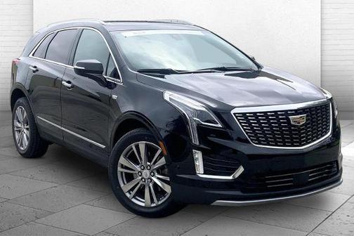 Stellar Black Metallic 2024 Cadillac XT5 Premium Luxury