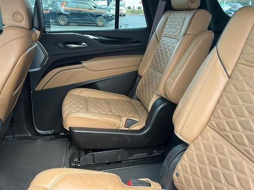 2024 Cadillac Escalade Sport