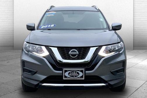 Gun Metallic 2018 Nissan Rogue SV