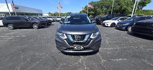 Gun Metallic 2018 Nissan Rogue SV