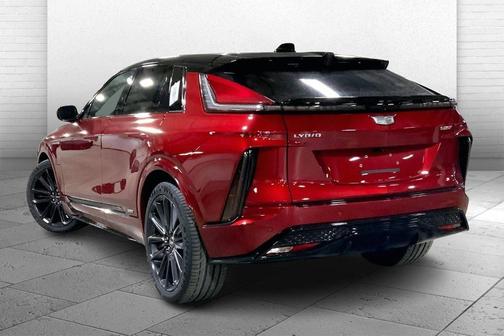 2026 Cadillac LYRIQ V Premium