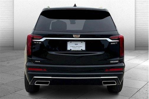 2025 Cadillac XT6 Luxury AWD