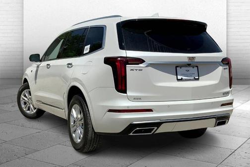 2025 Cadillac XT6 Luxury AWD