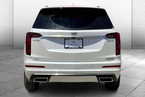 2025 Cadillac XT6 Luxury AWD