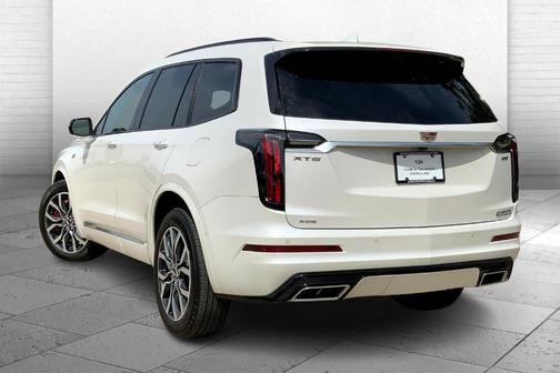 2025 Cadillac XT6 Sport AWD