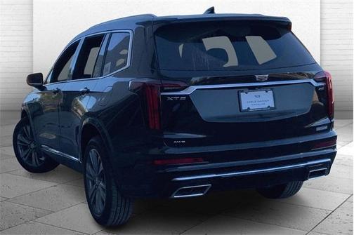 2025 Cadillac XT6 Premium Luxury AWD