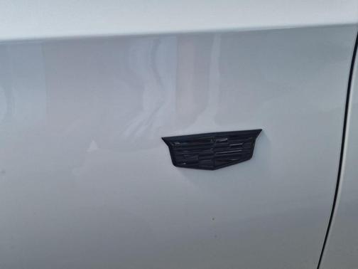 Crystal White Tri-Coat 2025 Cadillac Escalade Sport
