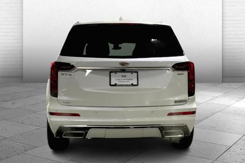 2025 Cadillac XT6 Premium Luxury AWD