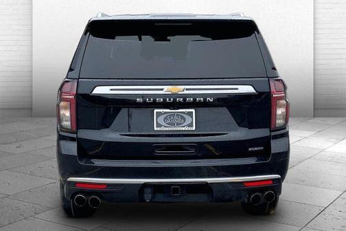 2021 Chevrolet Suburban High Country