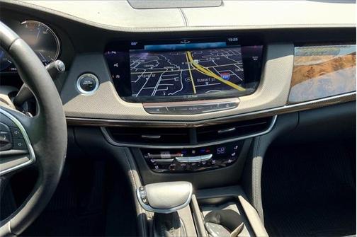2017 Cadillac CT6 3.6L Premium Luxury