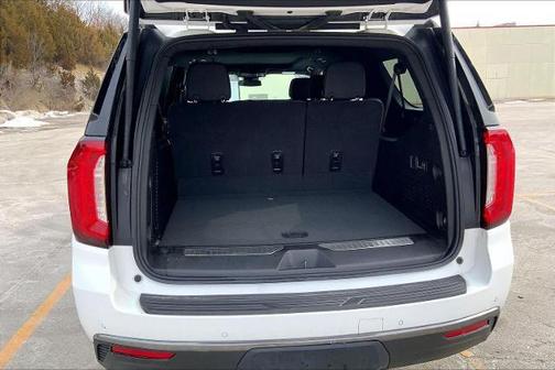 2024 GMC Yukon XL AT4