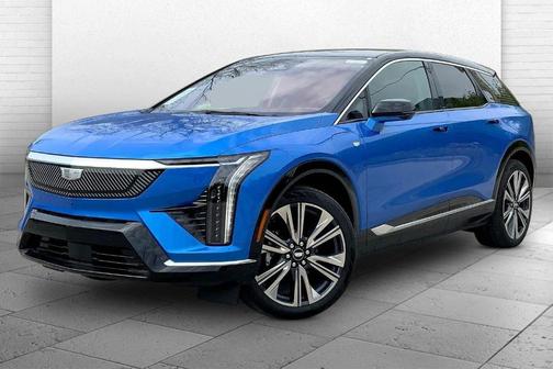 Coastal Blue Metallic 2026 Cadillac OPTIQ Premium Luxury