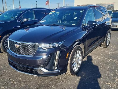 2022 Cadillac XT6 Premium Luxury AWD