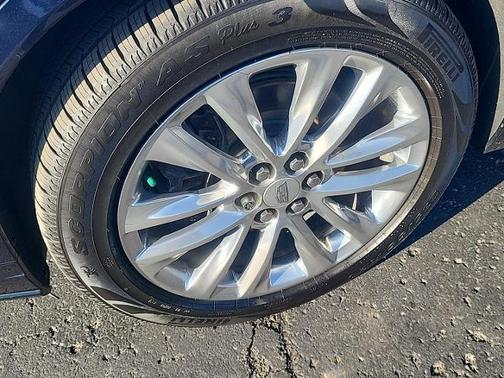 2022 Cadillac XT6 Premium Luxury AWD