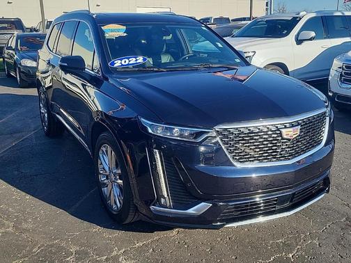 2022 Cadillac XT6 Premium Luxury AWD