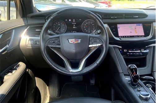 2022 Cadillac XT6 Premium Luxury AWD