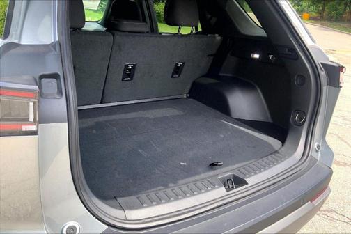Sterling Gray Metallic 2026 Chevrolet Equinox LT