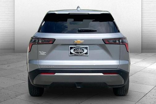 Sterling Gray Metallic 2026 Chevrolet Equinox LT