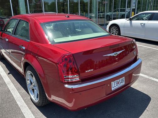 Inferno Red Crystal Pearl 2009 Chrysler 300C Hemi
