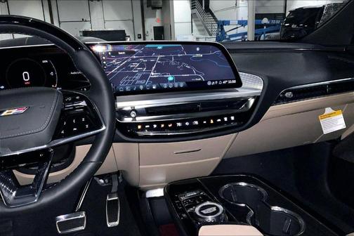 2026 Cadillac LYRIQ V Premium