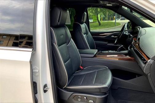 Crystal White Tri-Coat 2021 Cadillac Escalade ESV Premium Luxury