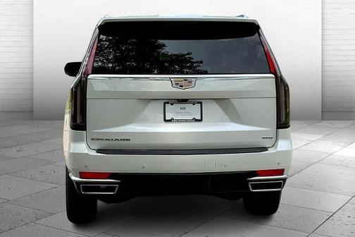 Crystal White Tri-Coat 2021 Cadillac Escalade ESV Premium Luxury