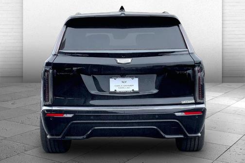 2026 Cadillac VISTIQ Platinum