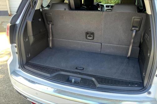 2016 GMC Acadia Denali